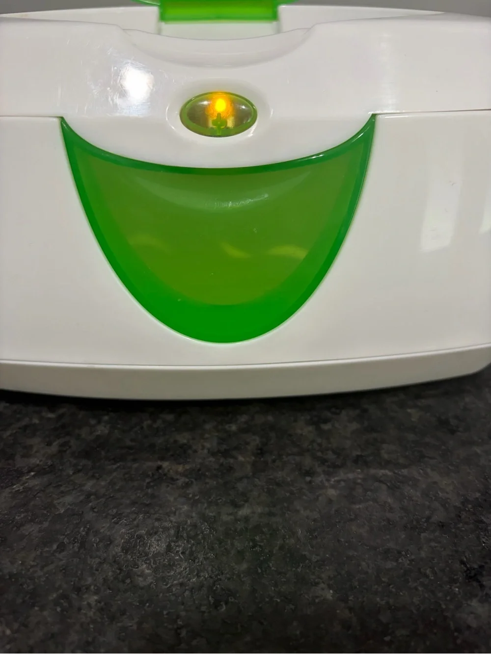 Munchkin Warm Glow Wipe Warmer - White with Green